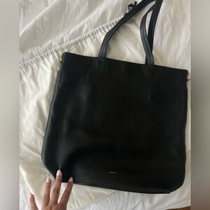 Cuyana Tall Easy Zipper Tote